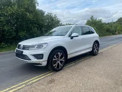 White Used 2015 VW Touareg R-line SUV | £12,995 (A bit pricey)