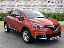 Orange Used 2015 Renault Captur Dynamique SUV | £5,600 (Good price)