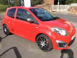 Red Used 2008 Renault Twingo Hatchback | £2,490 (Good price)