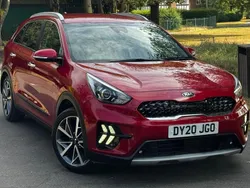 Red Used 2020 Kia Niro 3 SUV | £13,495 (Fair price)