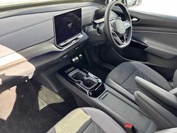 White Used 2025 VW ID.4 Pro SUV | £30,273