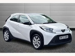 White Used 2022 Toyota Aygo PURE Hatchback | £13,999 (Fair price)