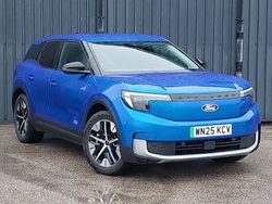 Blue Used 2025 Ford Explorer Select SUV | £27,998 (Fair price)