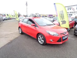 Red Used 2013 Ford Focus Zetec Hatchback | £2,995