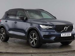 Blue Used 2021 Volvo XC40 R-Design SUV | £20,495 (Fair price)