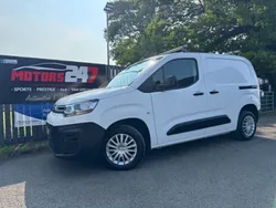 White Used 2020 Citroën Berlingo MPV | £8,495 (Super price)