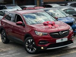Red Used 2018 Vauxhall Grandland X Sport SUV | £10,990 (Fair price)