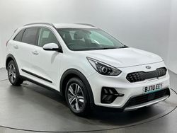 White Used 2020 Kia Niro SUV | £14,342 (Good price)