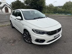 Ambient white Used 2017 Fiat Tipo Lounge Hatchback | £4,298 (Good price)