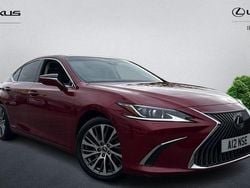 Used 2021 Lexus ES300H Sedan | £24,790 (Good price)