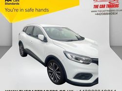 White Used 2019 Renault Kadjar Iconic SUV | £10,188 (Fair price)