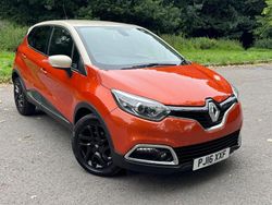 Orange/cream Used 2016 Renault Captur Dynamique SUV | £7,595 (Fair price)
