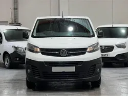 White Used 2019 Vauxhall Vivaro S Van | £7,950 (Good price)