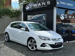 White Used 2014 Vauxhall Astra Edition Hatchback | £4,295 (Fair price)