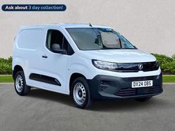 White Used 2024 Vauxhall Combo MPV | £13,000 (Good price)