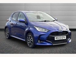 Blue Used 2023 Toyota Yaris Hybrid Design Hatchback | £16,501 (Fair price)