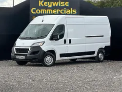 White Used 2023 Peugeot Boxer Van | £14,490 (Good price)