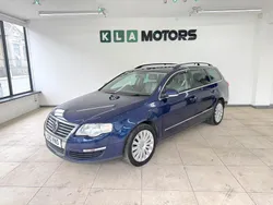 Blue Used 2010 VW Passat Highline Estate | £2,495 (Fair price)