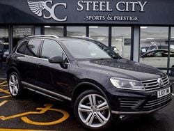 Black Used 2017 VW Touareg R-line Plus SUV | £14,985 (Fair price)