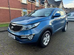 Blue Used 2014 Kia Sportage 2 SUV | £5,495 (Fair price)