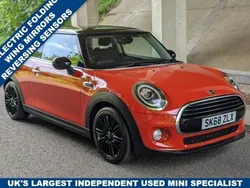 Orange Used 2018 Mini Cooper Hatch Hatchback | £9,895 (Good price)