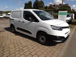 White Used 2021 Toyota Proace Active MPV | £6,995 (Fair price)