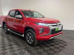 Red Used 2021 Mitsubishi L200 Pickup | £16,663 (Fair price)