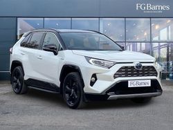 Multicolour Used 2019 Toyota RAV4 Estate | £20,799 (A bit pricey)