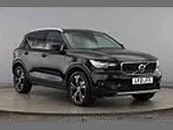 Onyx black Used 2021 Volvo XC40 Inscription SUV | £25,495 (Fair price)