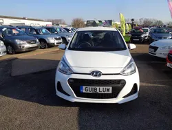 White Used 2018 Hyundai i10 SE Hatchback | £6,495 (Fair price)