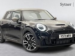 Black Used 2021 Mini Cooper S Hatch Hatchback | £19,500 (Fair price)
