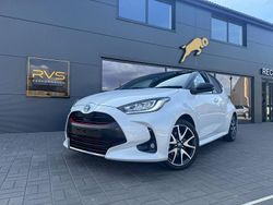 White/black Used 2021 Toyota Yaris Hybrid Hatchback | £17,495 (Fair price)