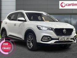 White Used 2023 MG HS Exclusive SUV | £15,699 (Fair price)