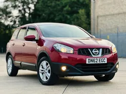 Red Used 2012 Nissan Qashqai +2 Acenta SUV | £3,195 (Fair price)
