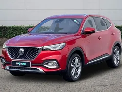 Red Used 2022 MG HS Exclusive SUV | £17,172 (Fair price)