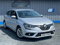Silver Used 2017 Renault Mégane GrandTour Dynamique Estate | £7,789 (Fair price)