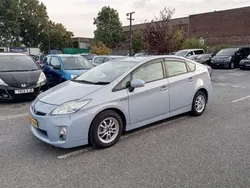 Blue Used 2009 Toyota Prius Hatchback | £5,490 (Super price)