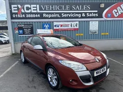 Orange Used 2010 Renault Mégane Coupé Coupe | £2,495 (Fair price)