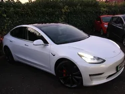 White Used 2019 Tesla Model 3 Performance Sedan | £19,950 (Fair price)