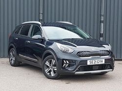 Blue Used 2021 Kia Niro 3 SUV | £19,298 (Fair price)