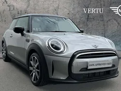 Silver Used 2022 Mini Cooper Classic Hatchback | £18,796 (Fair price)