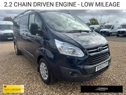 Blue Used 2015 Ford Transit Custom Trend Van | £10,750 (Good price)