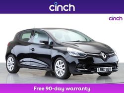 Black Used 2017 Renault Clio IV Dynamique Hatchback | £7,349 (Fair price)