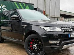 Used 2014 Land Rover Range Rover Sport HSE SUV | £14,600 (Fair price)