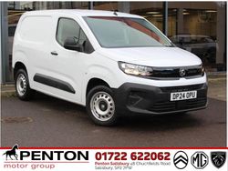 White Used 2024 Vauxhall Combo S Van | £13,290 (Good price)