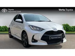 White Used 2024 Toyota Yaris Hybrid Design Hatchback | £19,173 (Fair price)