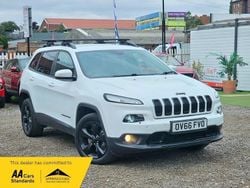 White Used 2016 Jeep Cherokee Night Eagle SUV | £11,250 (Fair price)