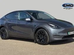 Used 2022 Tesla Model Y Long Range SUV | £22,595 (Fair price)