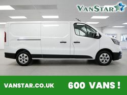 White New 2025 Renault Trafic Van | £26,889