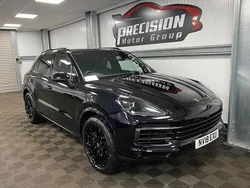 Black Used 2018 Porsche Cayenne SUV | £34,995 (Super price)